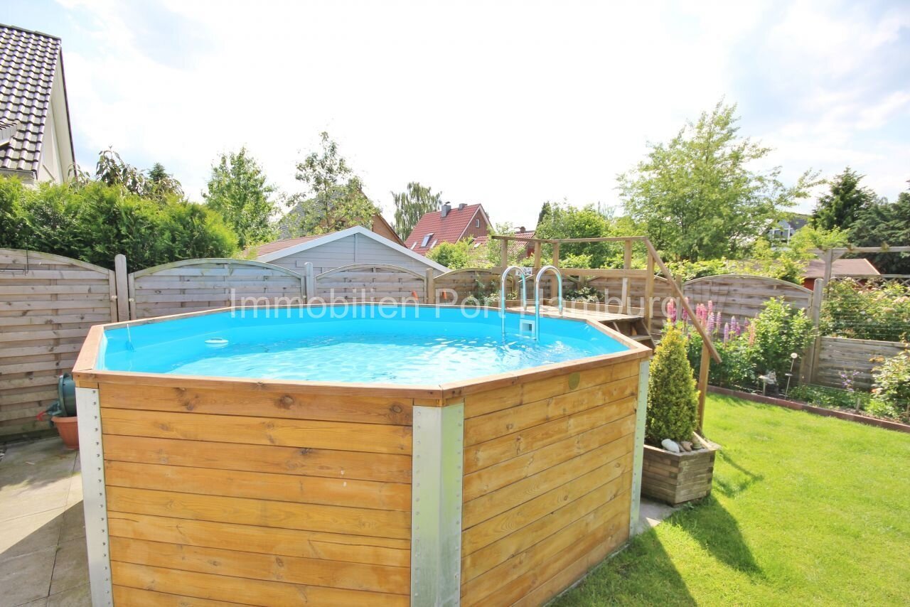 Erholungsoase mit integriertem Pool: Sommerfrische direkt im eigenen Garten!